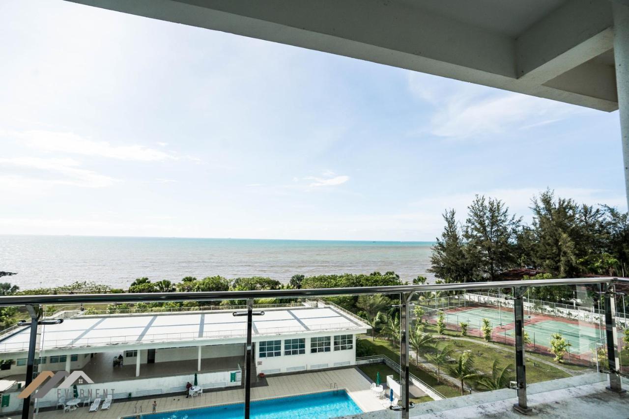 Bay Resort By Evernent Miri Luaran gambar