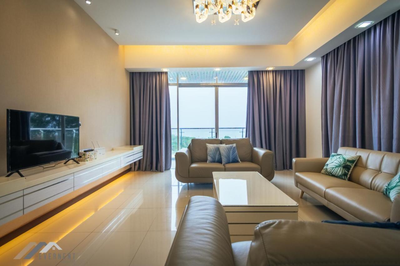 Bay Resort By Evernent Miri Luaran gambar