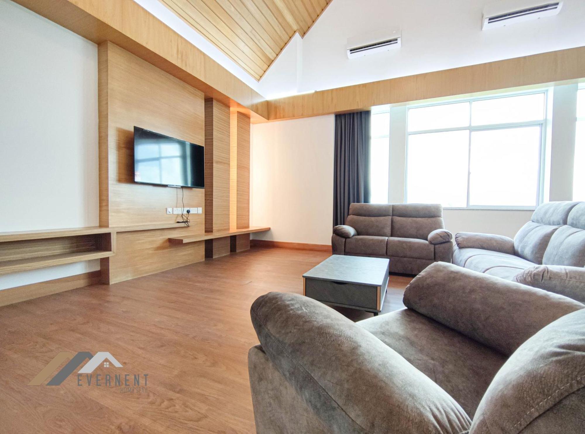 Bay Resort By Evernent Miri Luaran gambar