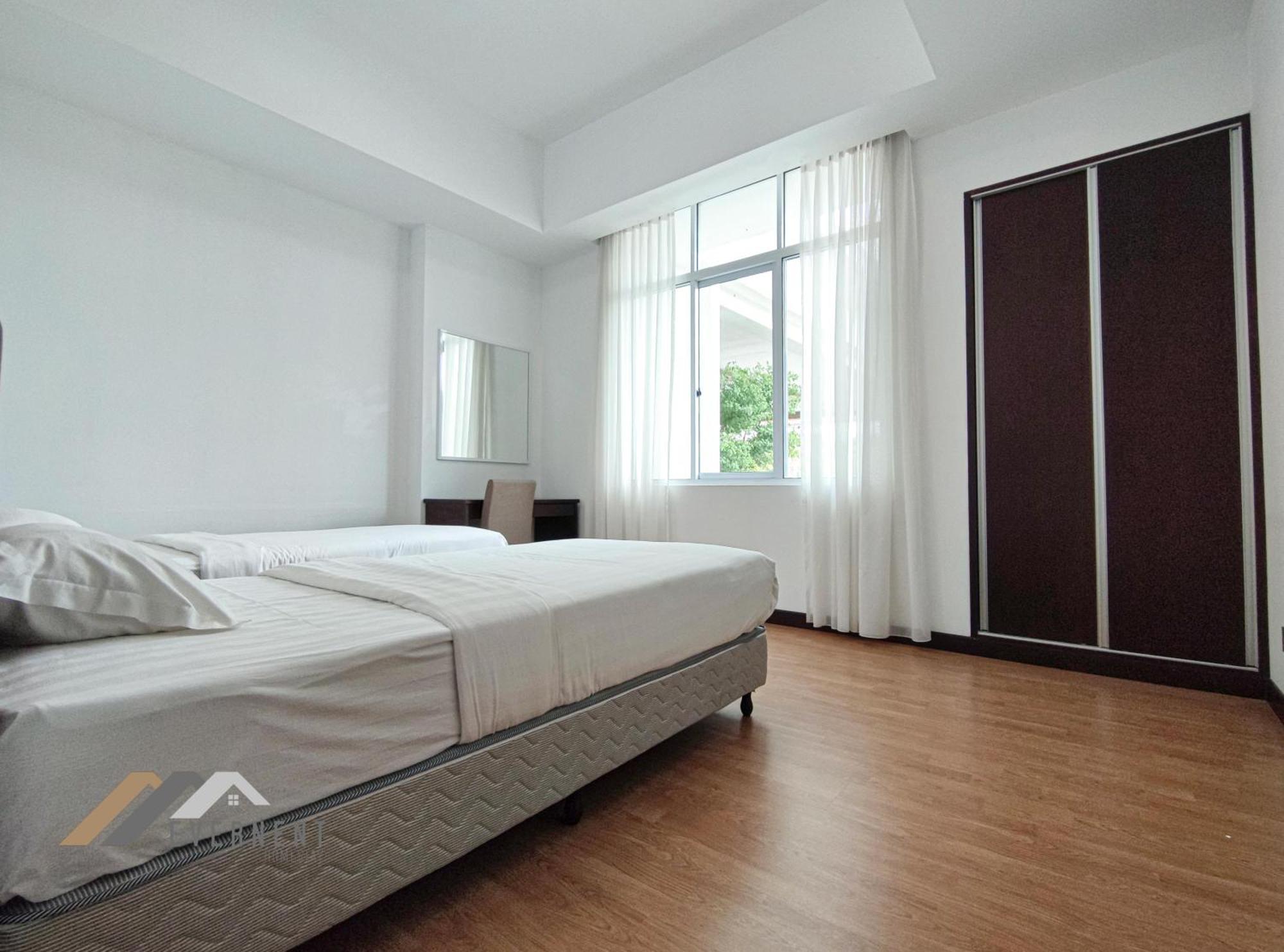 Bay Resort By Evernent Miri Luaran gambar