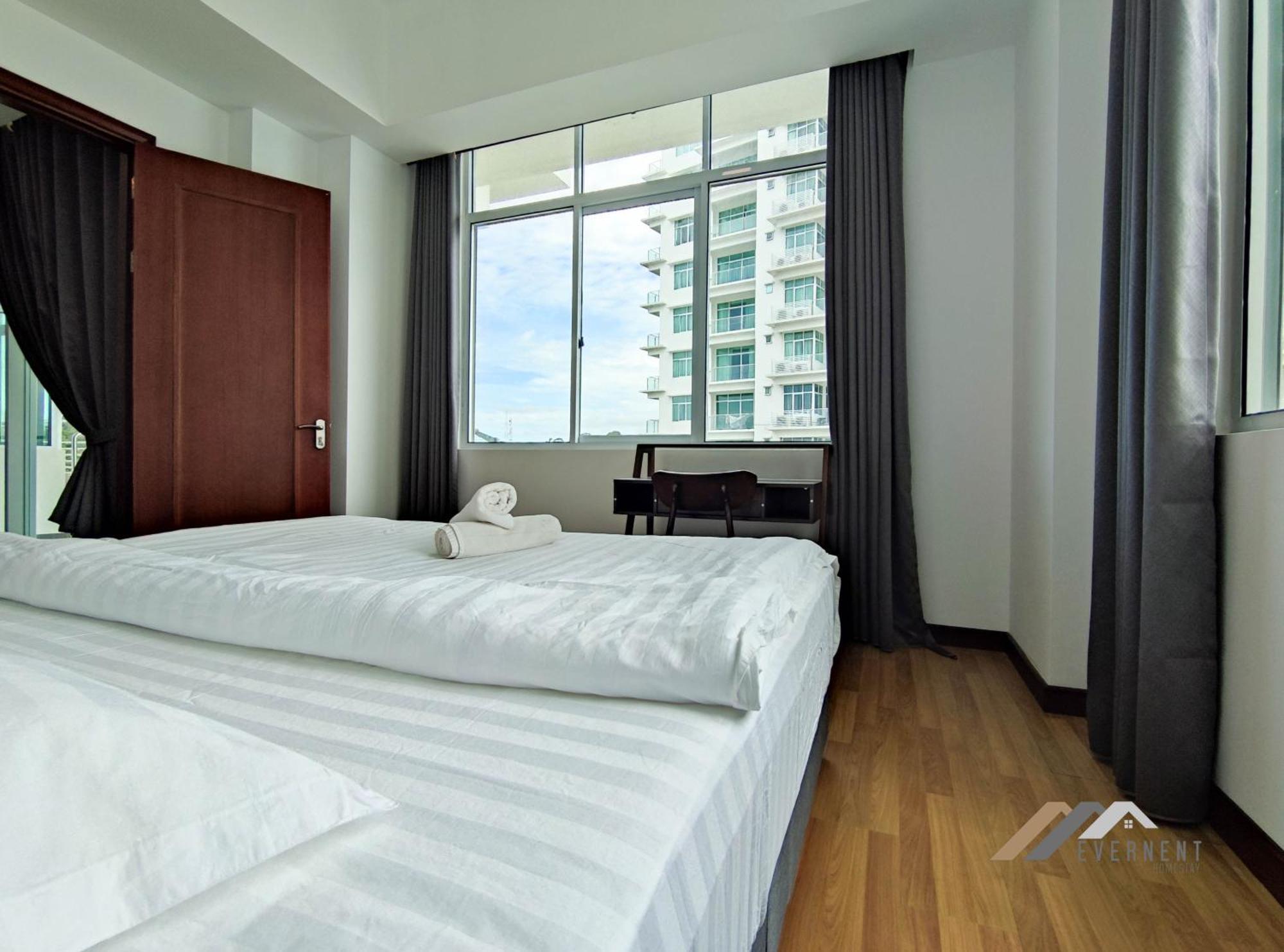 Bay Resort By Evernent Miri Luaran gambar
